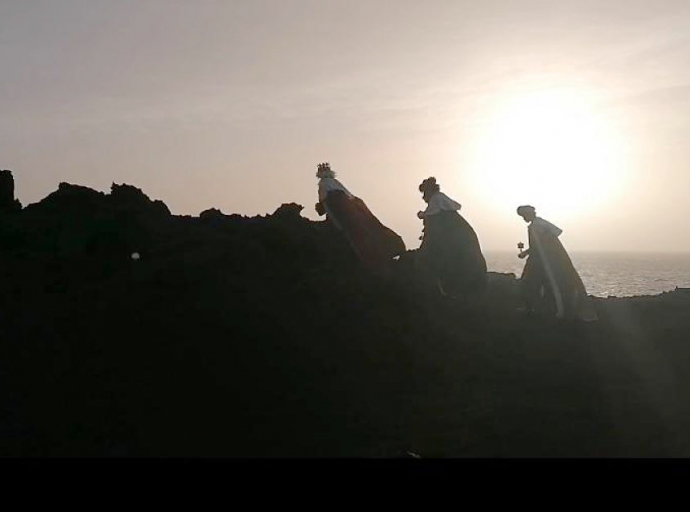 Los Reyes Magos 👑👑👑 recorrerán las calles de Fuencaliente🌋 el próximo 5 de enero